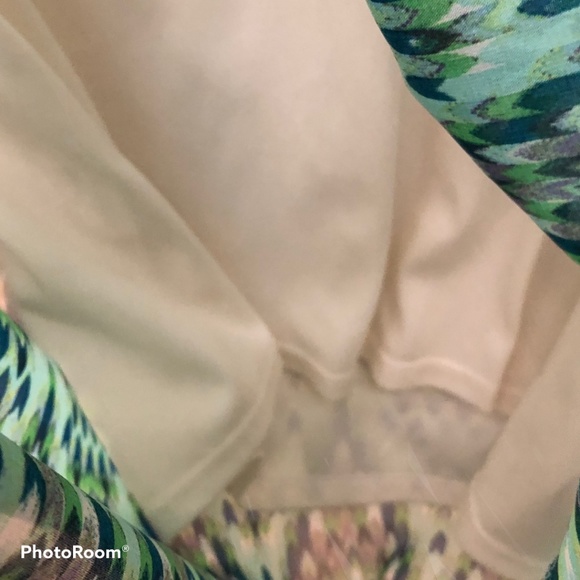 Lily Rose Maxi Dress Size Medium - Picture 6 of 8